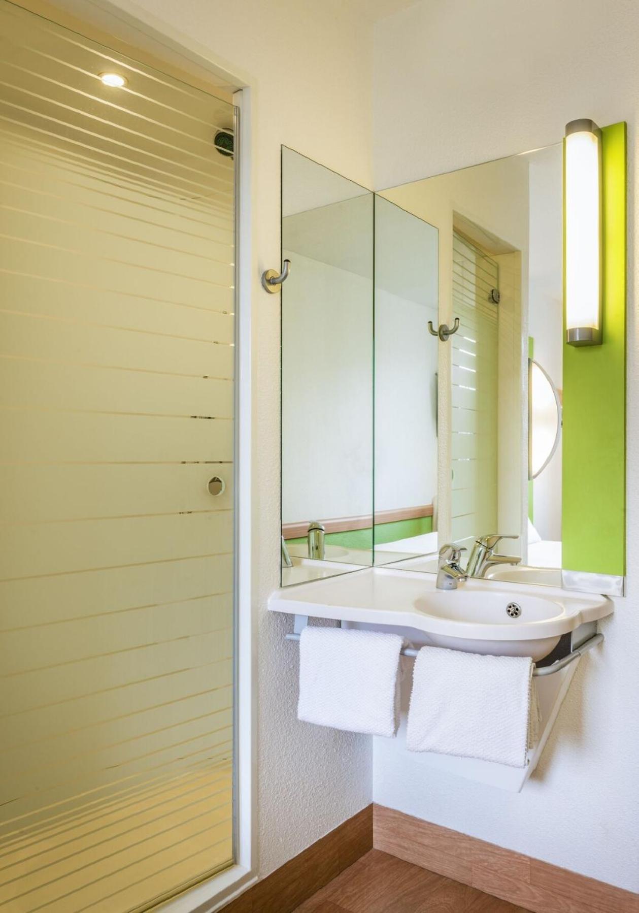 Cambridge Hotel Bradford Central المظهر الخارجي الصورة